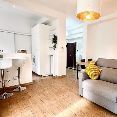 Borgoluce Spacious - Free Parking - Near Airport & Center Bergamo