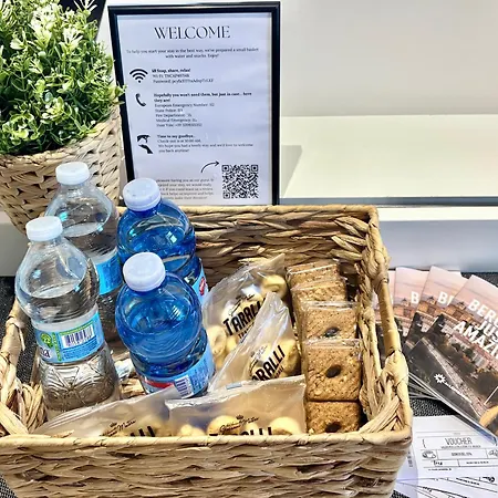 Borgoluce -free Parking- Near Center & Airport