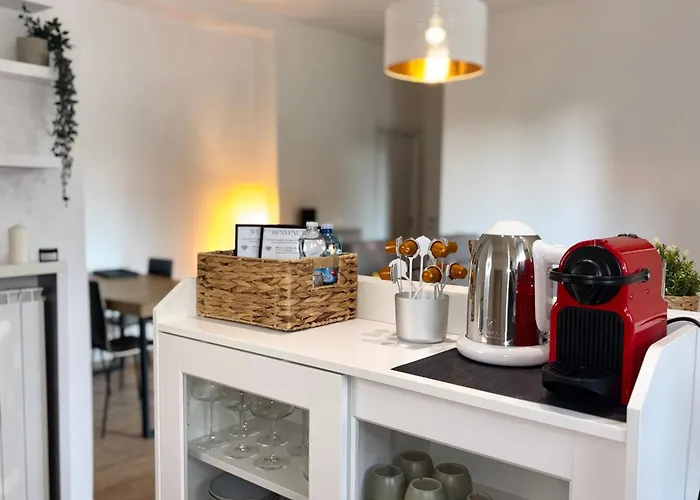 Apartment Borgoluce -free Parking- Near Center & Airport Bergamo